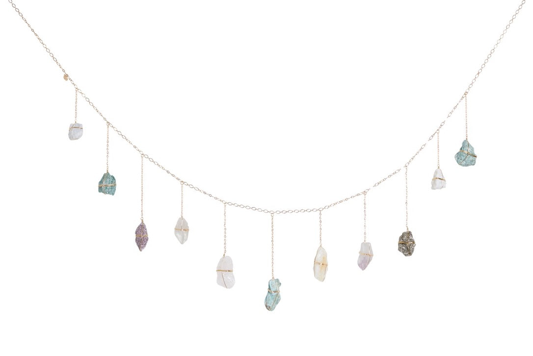 Rainbow Healing Crystal Garland - Ariana Ost