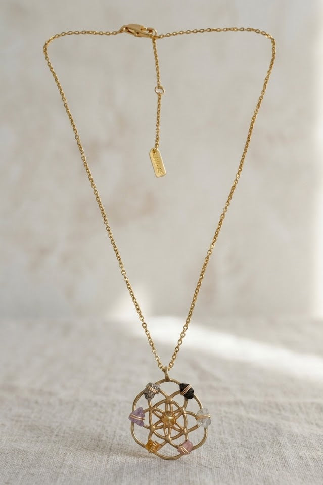 Crystal Grid Necklace - Ariana Ost