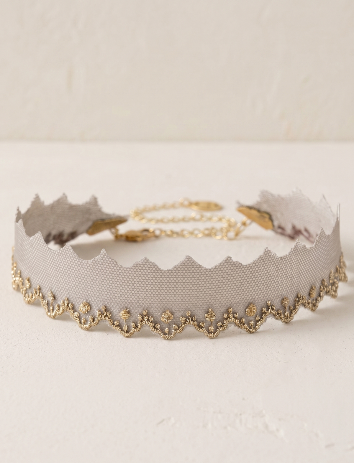 Delicate Lace Choker - Ariana Ost
