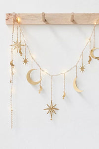 Celestial Moon and Star Garland with String Lighting - Ariana Ost
