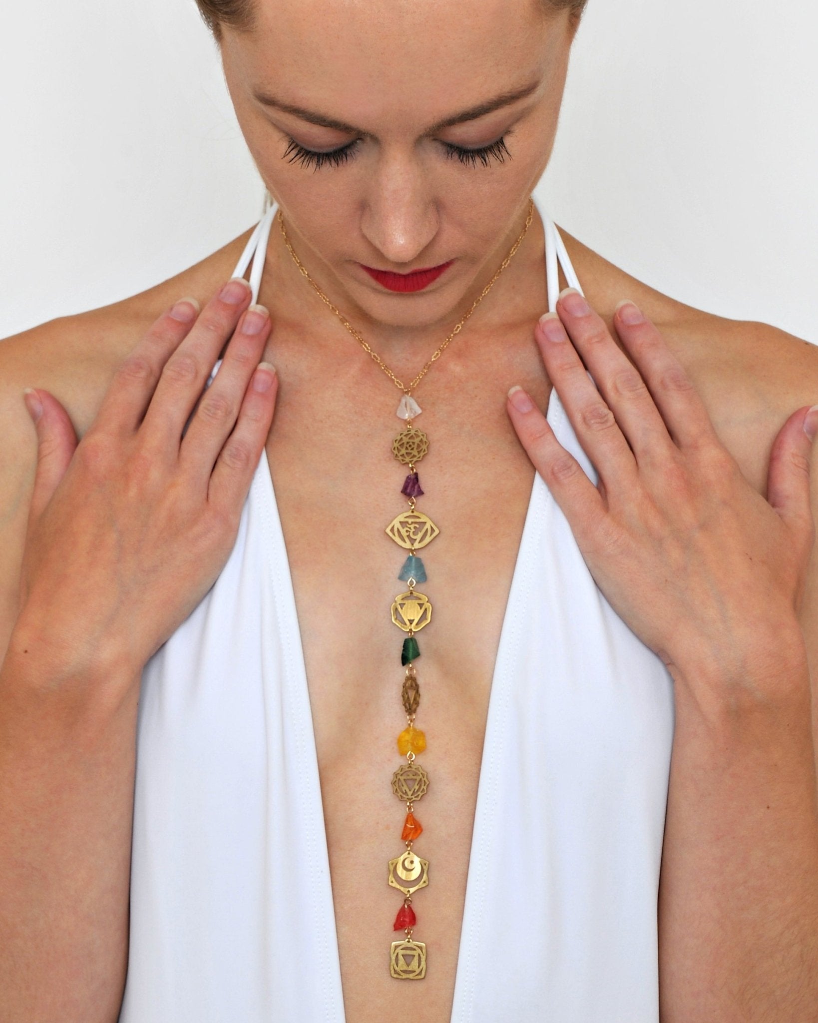 Chakra Necklace - Ariana Ost