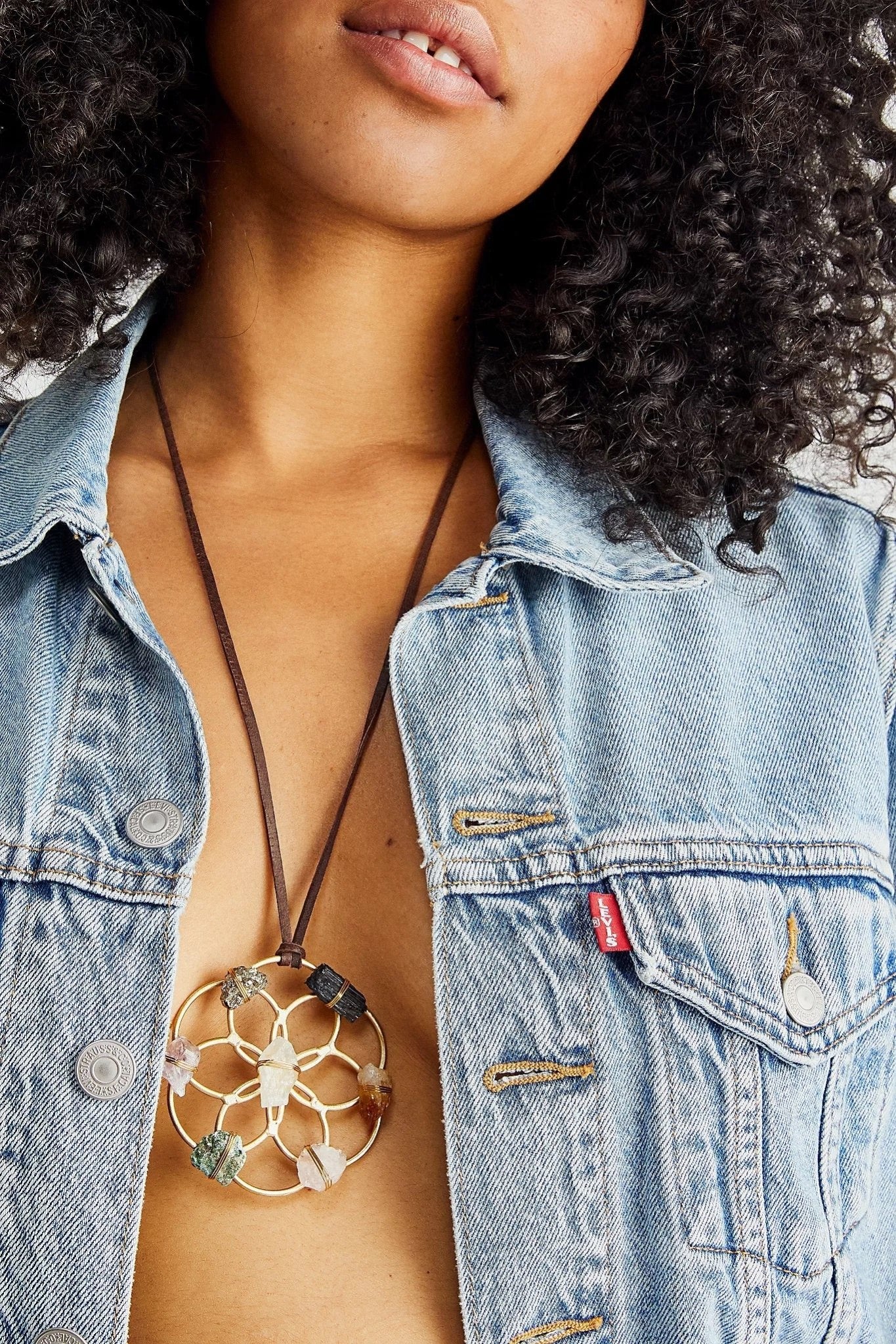 Crystal Grid Pendant Necklace - Ariana Ost