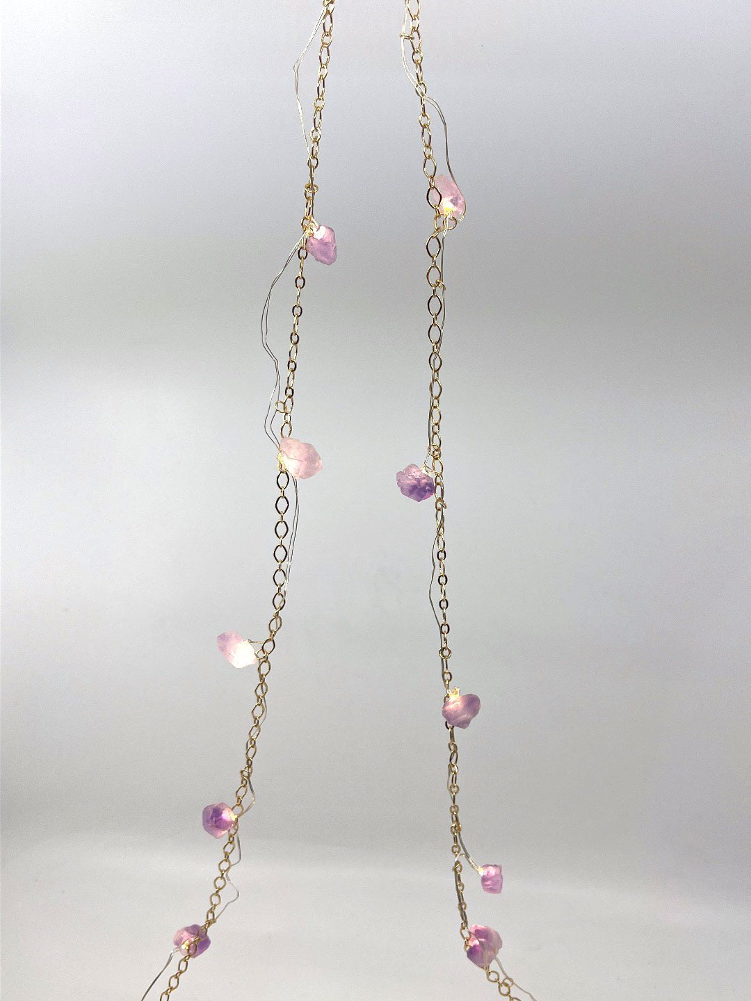 Healing Crystal Lights Garland - Ariana Ost