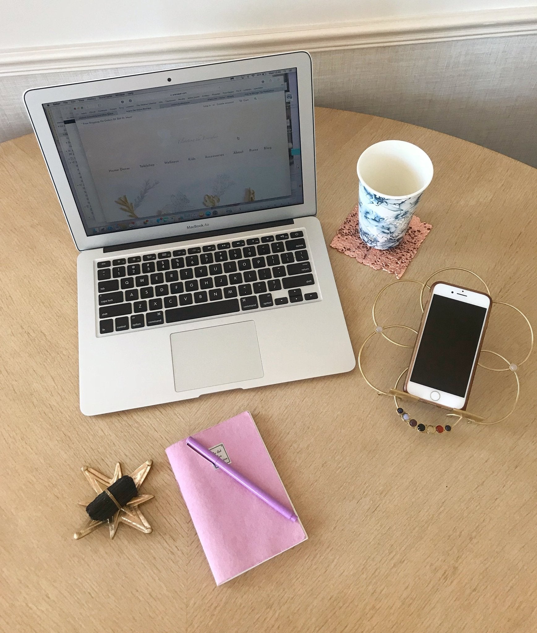 Recharge Your Soul - Phone Station - Decorative Charger - Ariana Ost