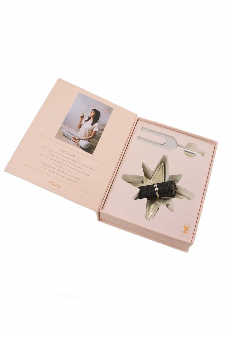 Sound Healing Crystal Kit - Tuning Fork and Star Crystal Dish Set - Ariana Ost