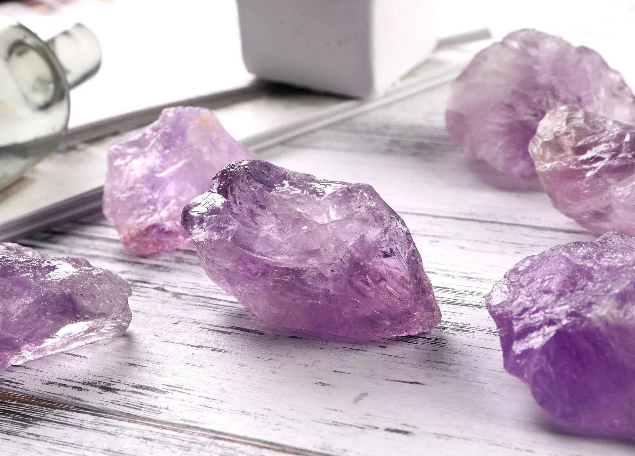 Top 5 Ways to Harness the Energy of Amethyst Crystal in Your Daily Life - Ariana Ost