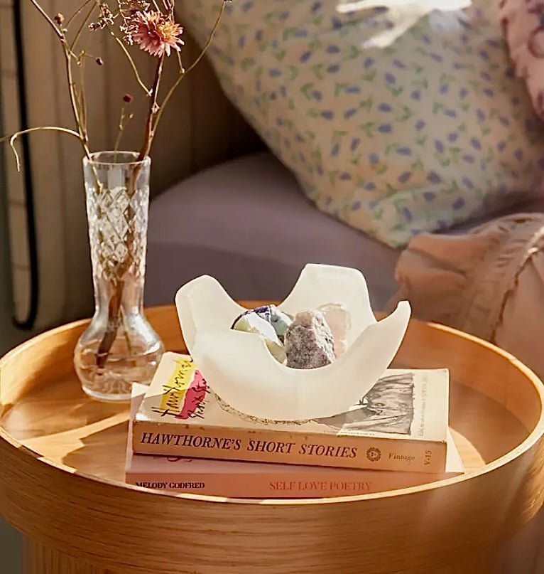 Selenite Bowls - Ariana Ost