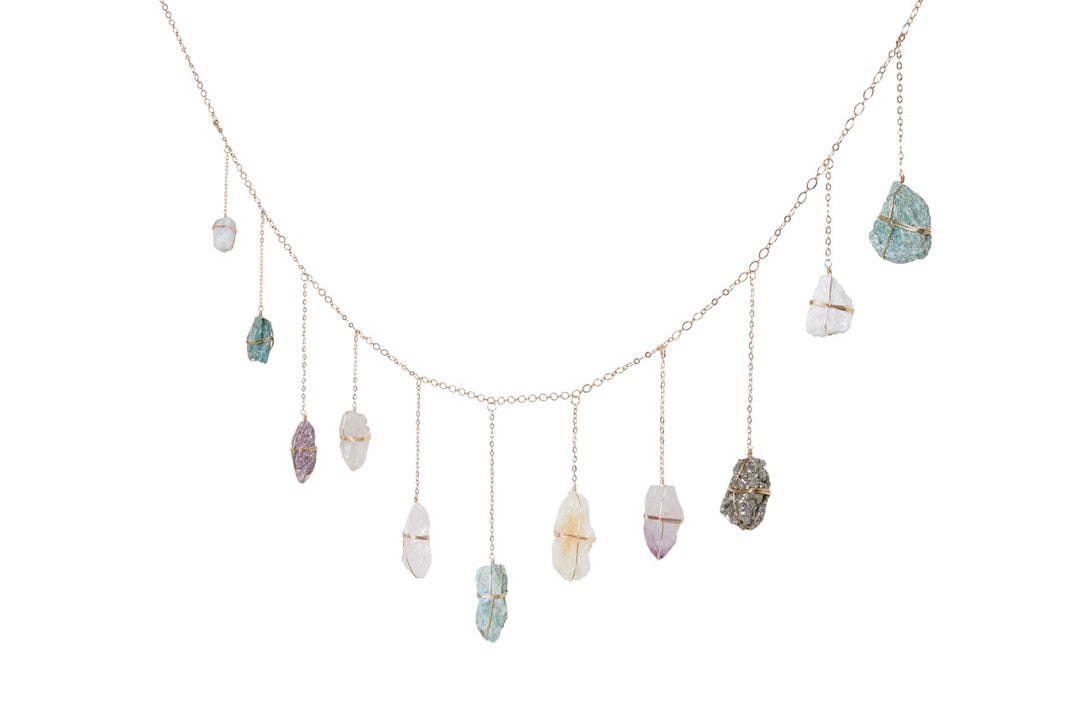 Rainbow Healing Crystal Garland - Ariana Ost 