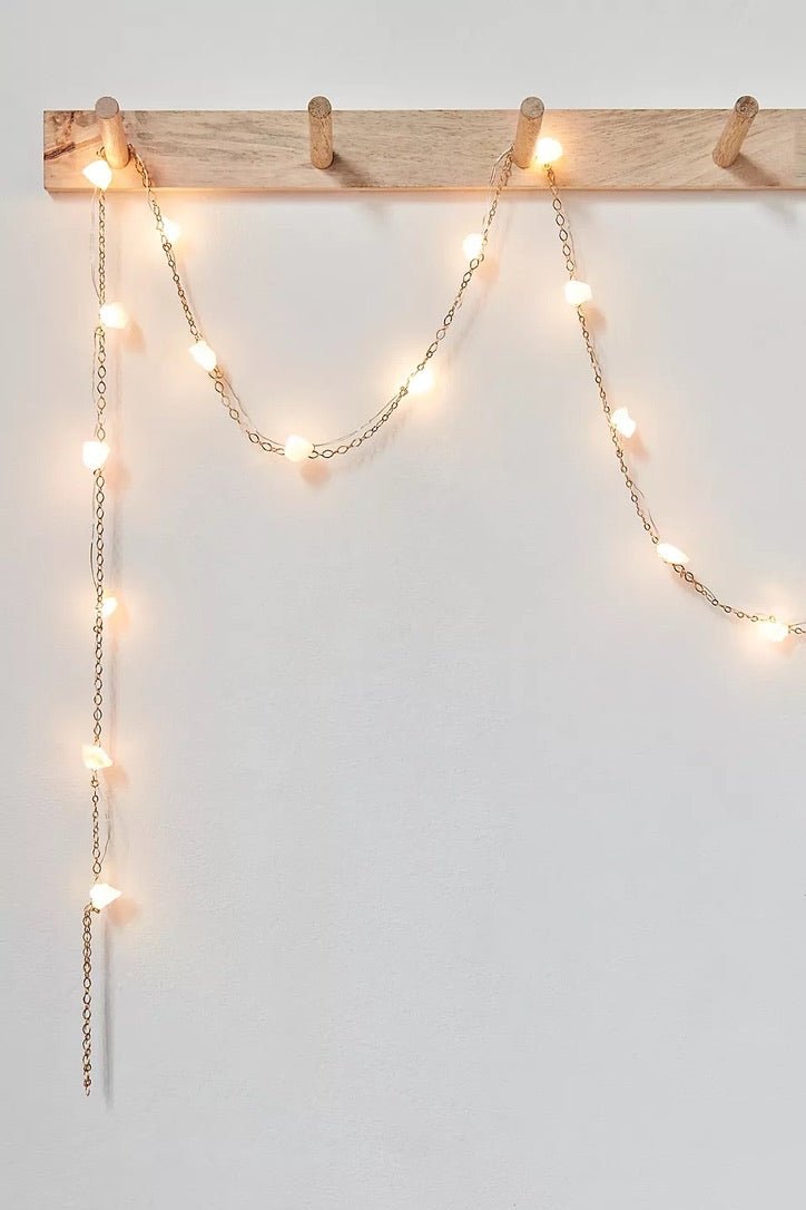 Healing Crystal Lights Garland - Ariana Ost
