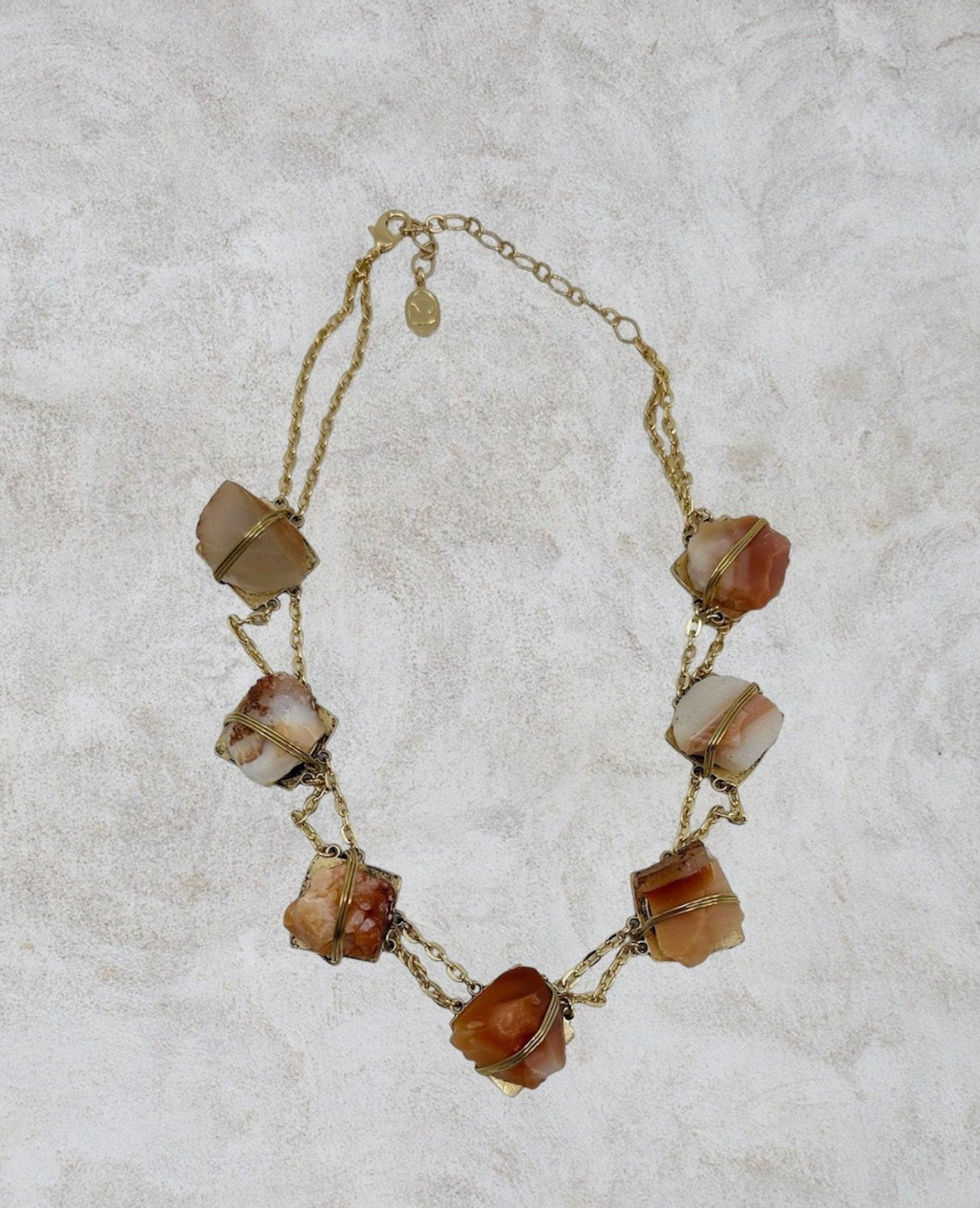 Healing Crystal Statement Necklace - Ariana Ost