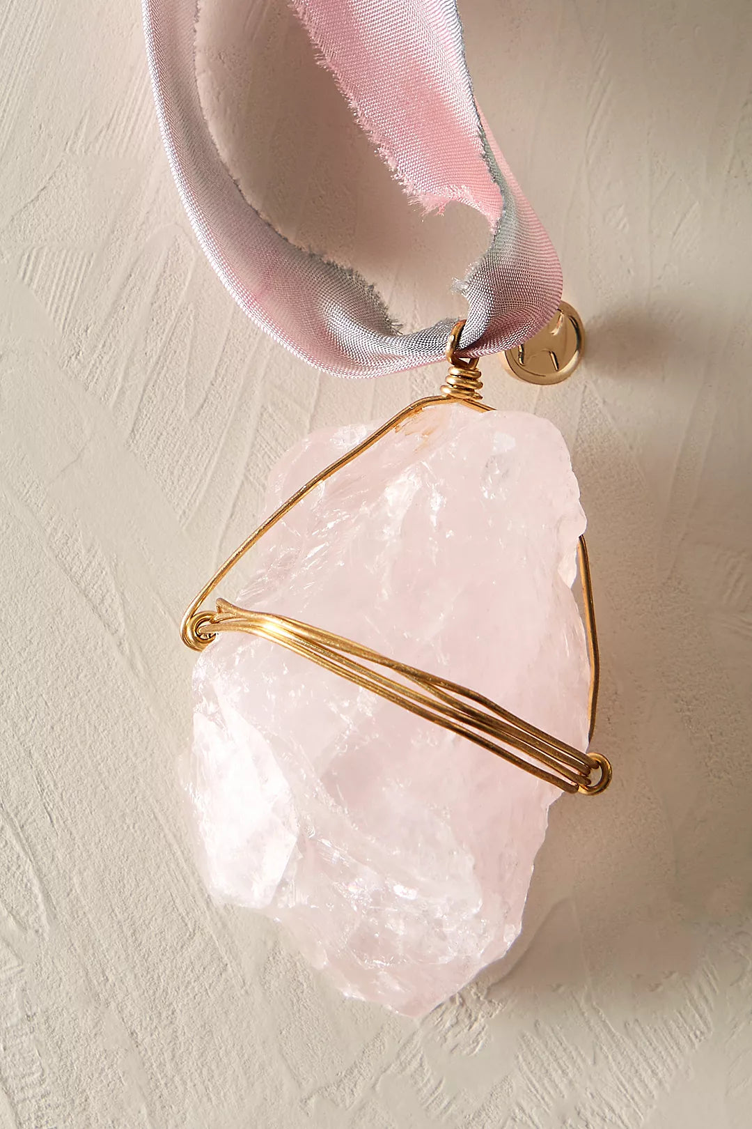 Crystal Wrapped Ornament - Ariana Ost 