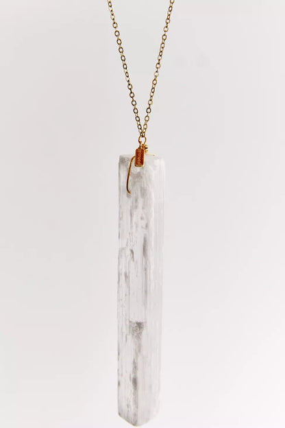 Selenite Healing Crystal Ornament - Ariana Ost