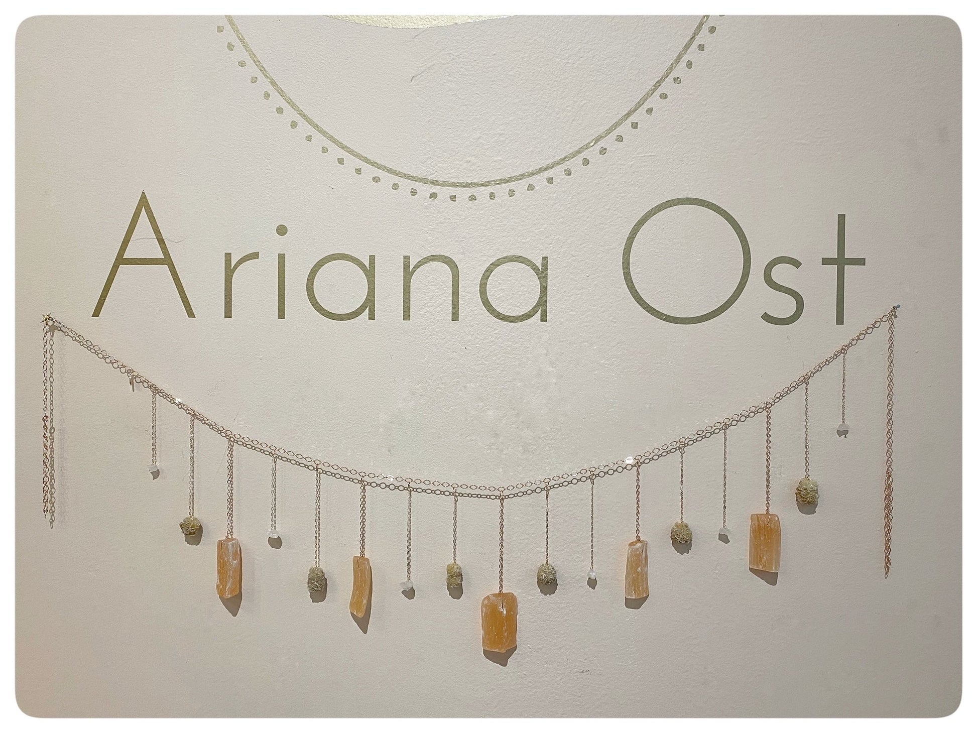 Desert Rose Peach Selenite Healing Crystal Garland - Ariana Ost