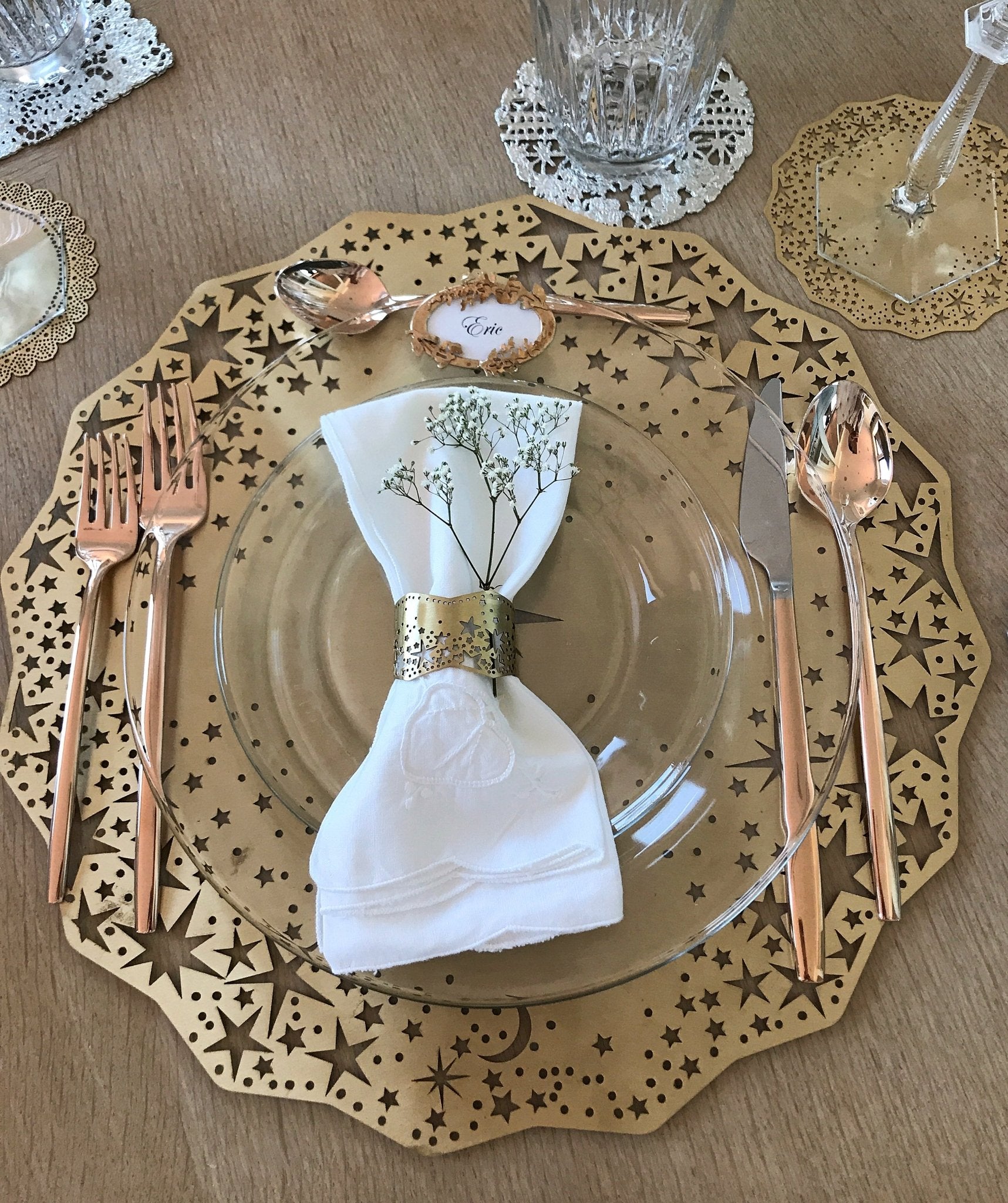 Floral Vines Place Card Holder - Ariana Ost