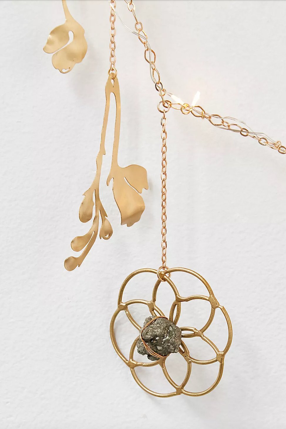 Flower of Life Healing Crystal Grid Garland with String Lighting - Ariana Ost