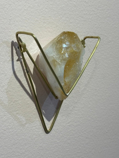 Geometric Wall Mount Interchangeable Crystal Holder - Ariana Ost