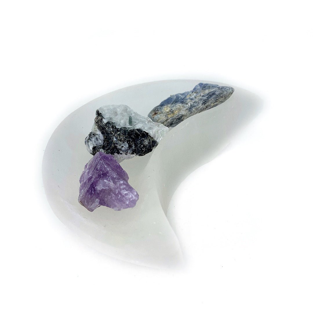 Selenite Moon Charging Crystal bowl with Healing Crystals - Ariana Ost